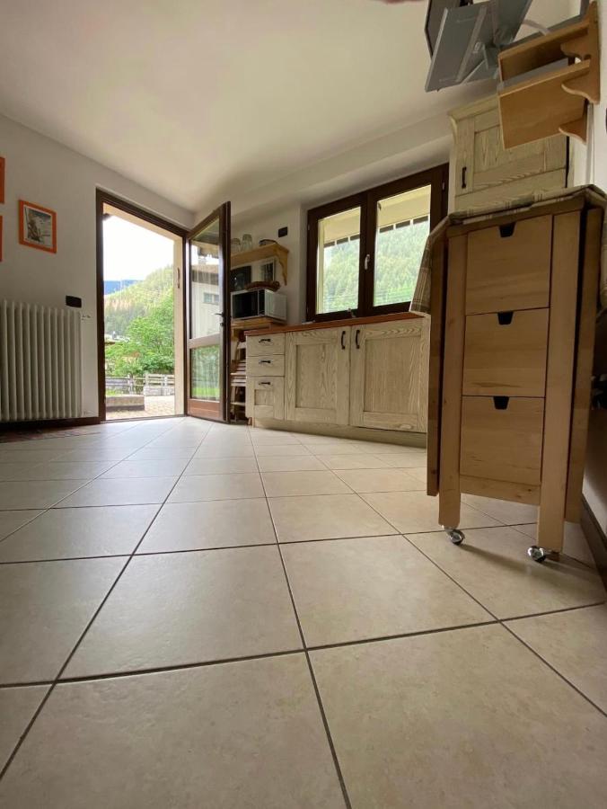 Bianchina - Bilocale Con Giardino Privato Apartment Valdisotto Luaran gambar